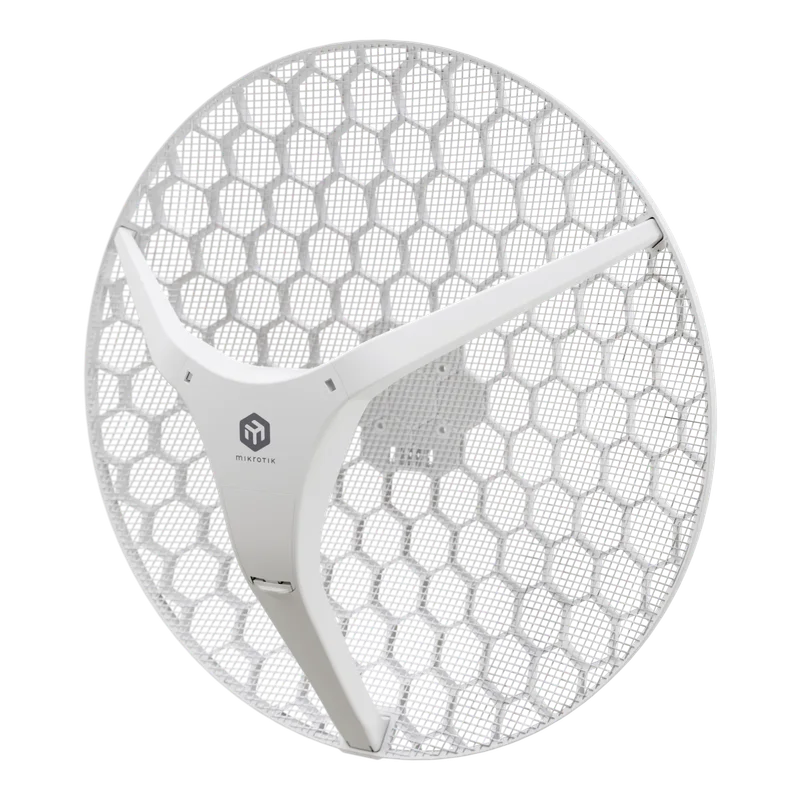 CPE para exteriores de largo alcance con Wi-Fi 6, ideal para enlaces punto a punto, disponible en una versión de 27 dBi (XL). MIKROTIK LHG-5AXD-XL