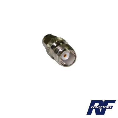 Adaptador en Línea de Conector TNC Hembra a SMA Macho, Níquel/ Oro/ Teflón.. RF INDUSTRIES,LTD RFT-1241-6