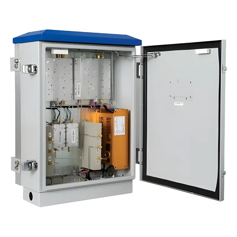 Repetidor de Señal Celular de Alta Potencia. Especial para Crear una Zona Celular en Áreas Rurales o Comunidades Alejadas. 95 dB de Ganancia, 20 Watts de Potencia, 1900 MHz Banda de Frecuencia. Hasta 5 Km Lineales de Cobertura. EPCOM CR-SOG19WB