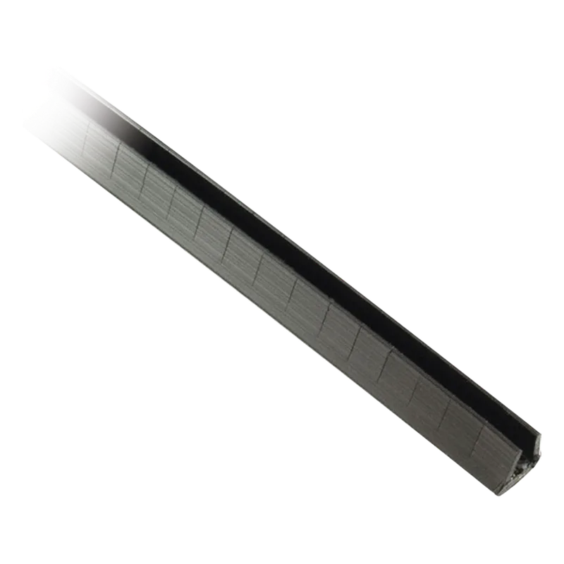 Cubre-filos Ranurado con Adhesivo, para Bordes de 1.6 a 2.5mm, de 30.5m de Largo, Color Negro PANDUIT GEE99F-A-C0