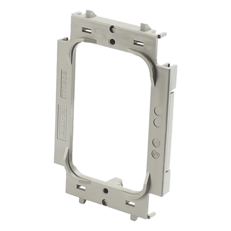 Adaptador Atornillable para Faceplate para Canaleta T70 PANDUIT T70SDB-X