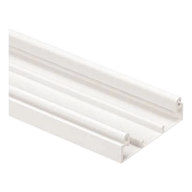 Base para canaleta T-70, de PVC rígido, con orificios perforados para montaje, 103.3 x 44.9 x 1828.8 mm, Color Blanco PANDUIT T70BWH6