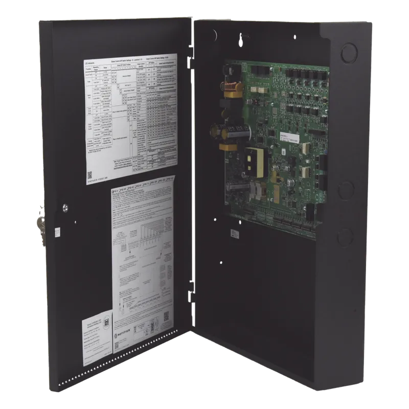 Fuente de Alimentación Remota de 6 Amperes y 24 VCD / 5 Salidas NAC o Auxiliares Clase A/B / Cargador de Batería Integrado / Gabinete Negro NOTIFIER PSE-6