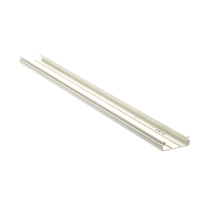 Base para canaleta T-45, de PVC rígido, con orificios perforados para montaje, 60.3 x 18.5 x 2400 mm, Color Blanco PANDUIT T45BWH8