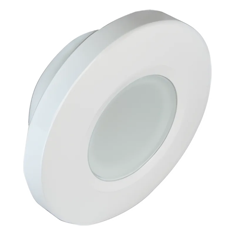 Luz led marina serie Orbit, emite luz multicolor de 210 lúmenes, para uso interior o exterior, fabricado bajo norma de protección IP67. LUMITEC 112527