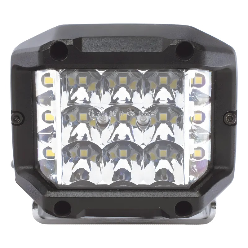 Luz de Trabajo de 15 LED, 1,700 Lumens, 110 Grados, 12-24 VCD ECCO EW2603