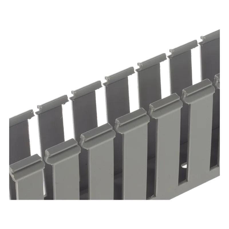 Canaleta Ranurada de PVC sin Tapa, Tipo G, 3.25 in de Ancho, 3.12 in de Alto y 1828.8 mm de Largo, Color Gris PANDUIT G3X3LG6