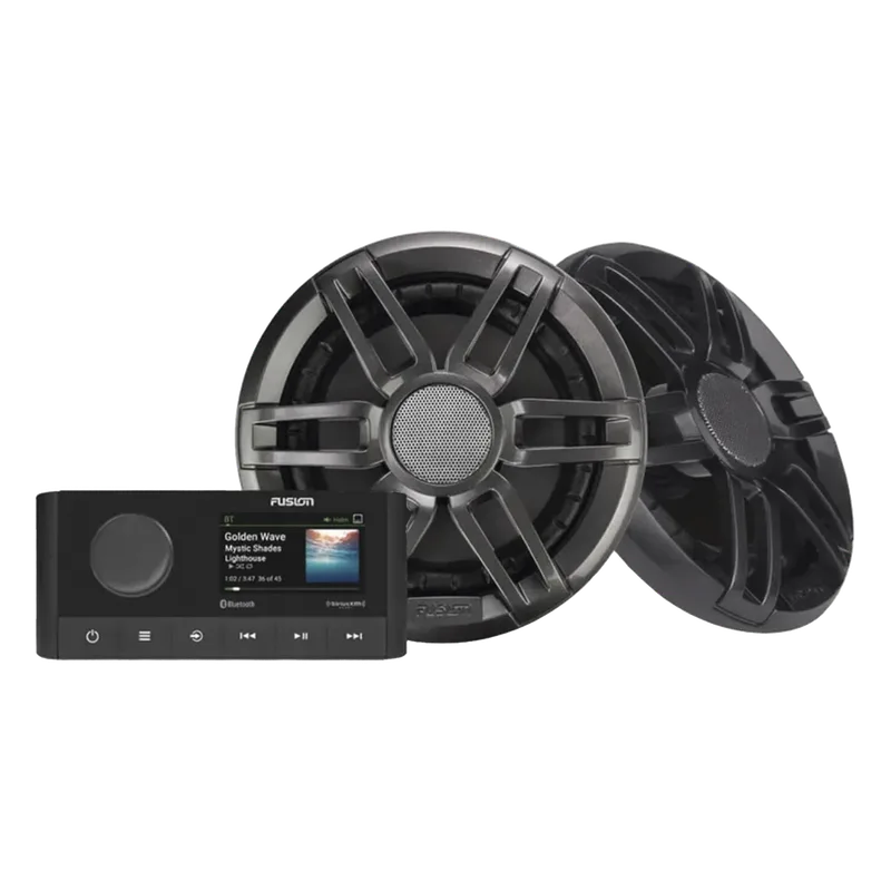 Sistema de estero marino MS-RA210 con dos bocinas de diseño deportivo XS incluidas. GARMIN 10-02250-60