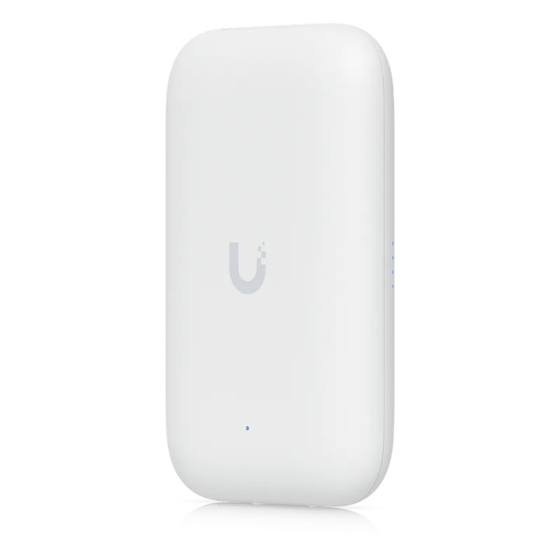 Access Point UniFi UK Ultra Navaja Suiza WiFi 5, MU-MIMO 2x2, instalación flexible, antena sectorial integrada, (2) conectores RP-SMA para antenas omnidireccionales externas, para interior o exterior (IPX6) UBIQUITI UK-ULTRA
