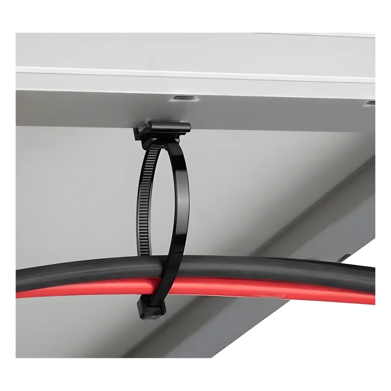 Cincho de Nylon 6.6 Solar Clip, 188mm largo x 14mm ancho, Color Negro, Exterior Resistente a Rayos UV, Paquete de 100pz PANDUIT SVSA12-2S-C0