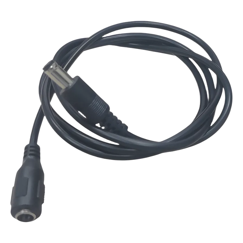 Cable con Conector Macho ahembra (Pigtail) | Forro negro | Alimentación para Vcc | Polarizado | Largo 1 metro | Calibre 22AWG. EPCOM POWERLINE CON-D08-1M
