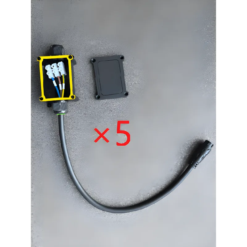 Caja con 5 Cables de Alimentación / 10 Metros (32.8 ft) / Goma con Enchufe Cabeza de Aviación HIKVISION DS-D42-PC/5P