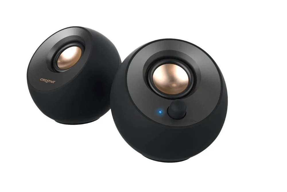 Altavoces Creative Pebble 2.2 8w alimentados por USB para PC y Laptops negros - MF1695 BK CREATIVE LABS 8 W 51MF1695AA000